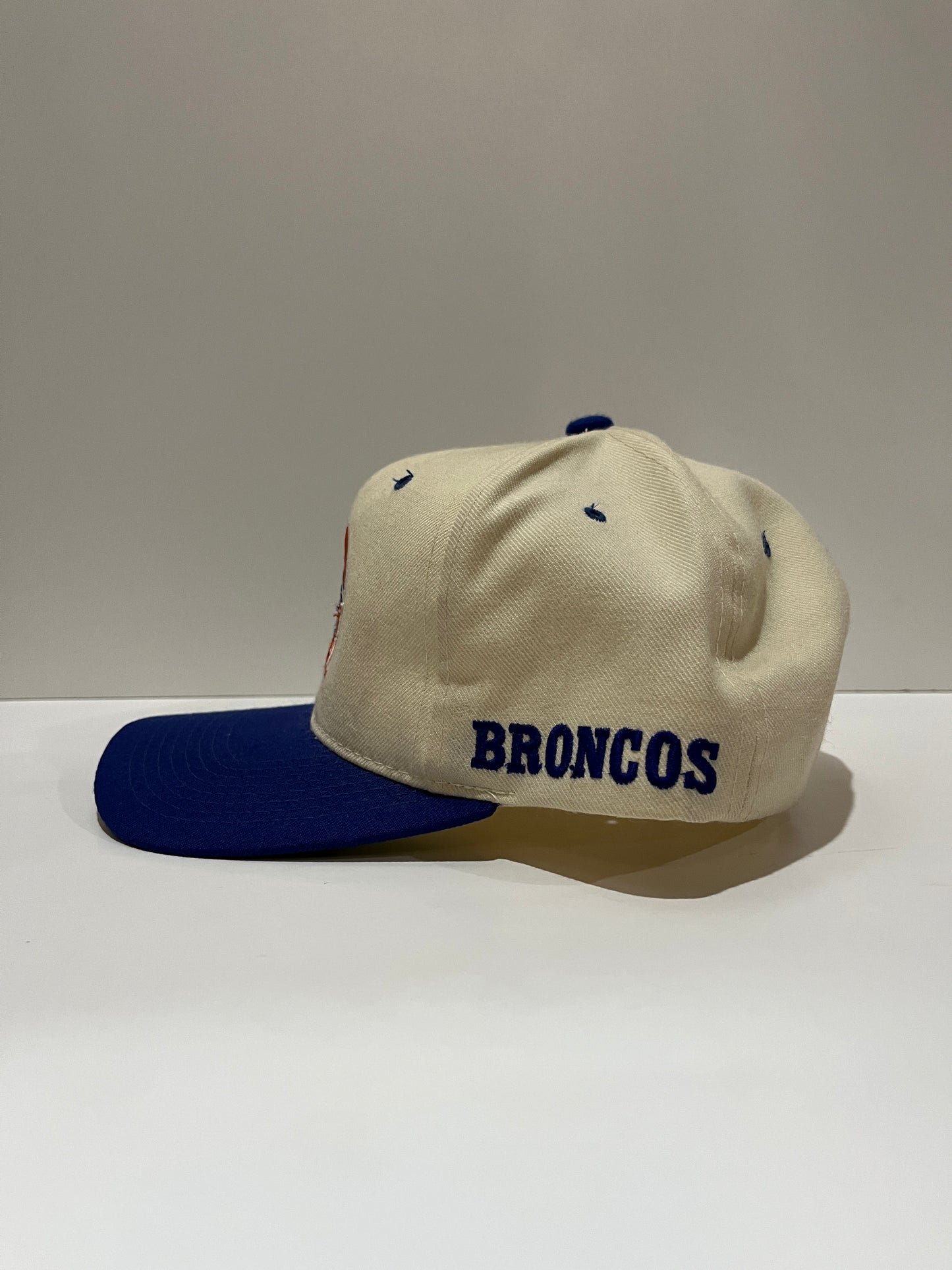 Vintage Starter Denver Broncos Snapback Hat