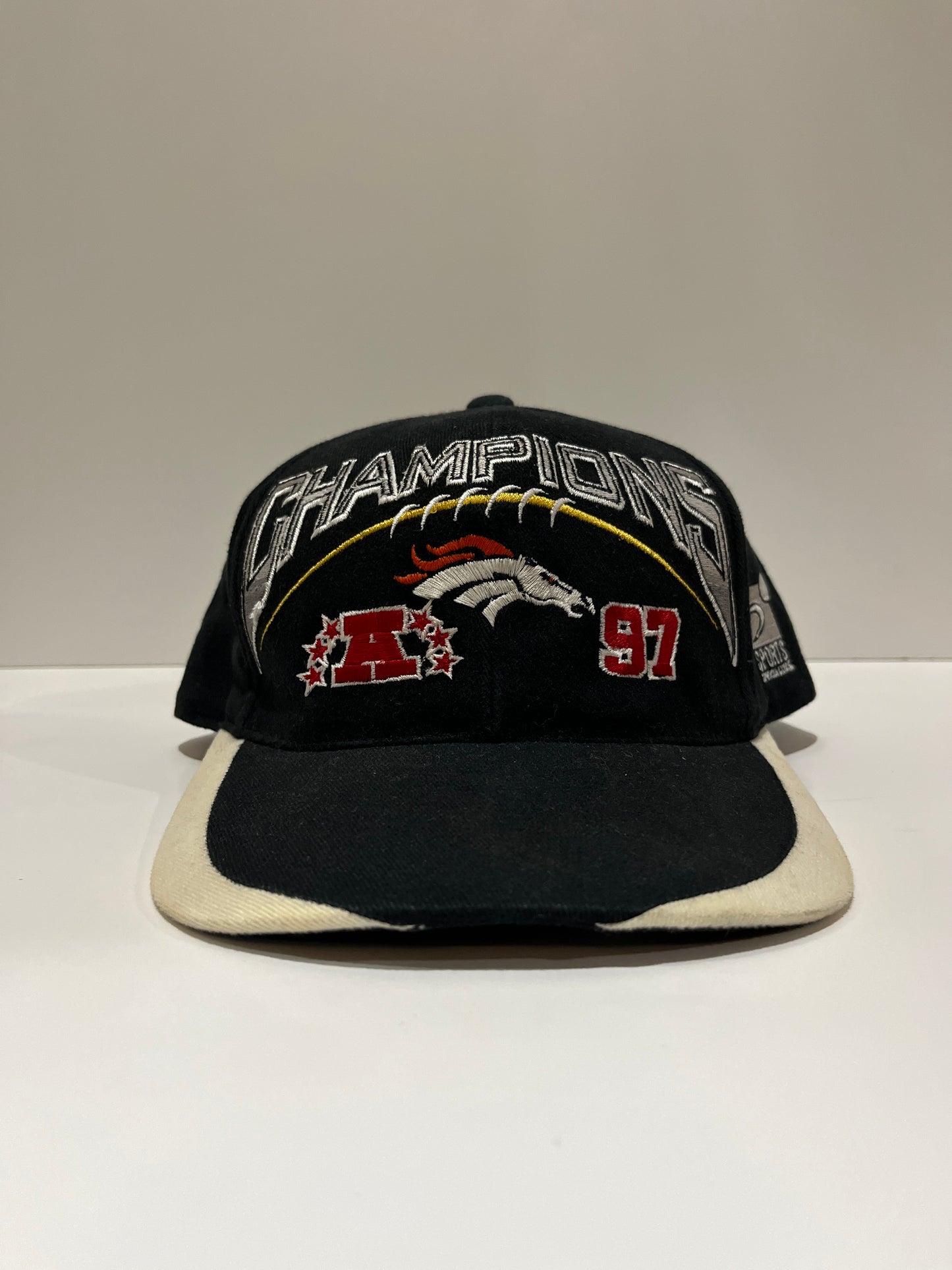 Vintage Sports Specialties Denver Broncos 1997 Champions Snapback Hat