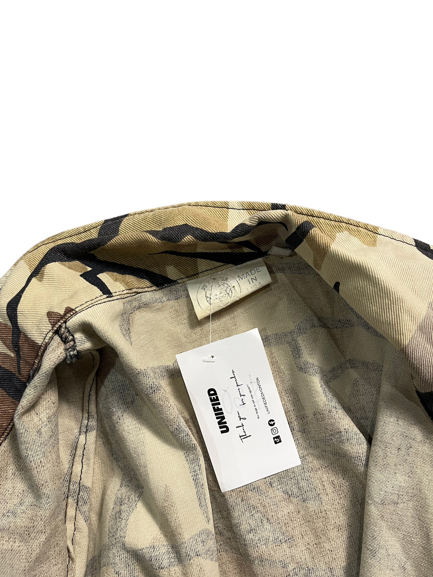 Vintage Predator Camo Realtree Jacket