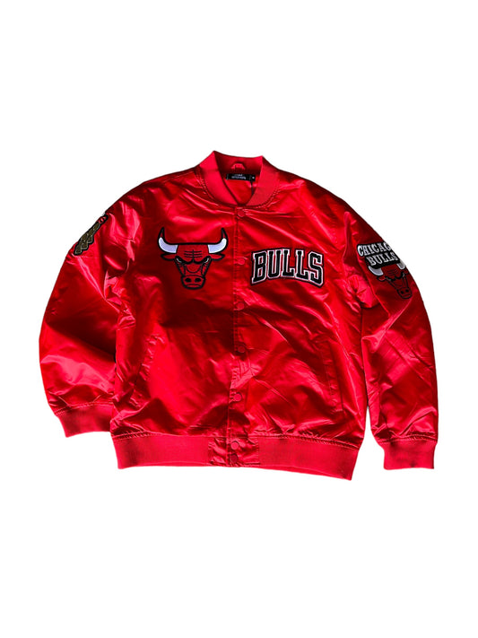 Pro Standard Chicago Bulls Satin Varsity Jacket